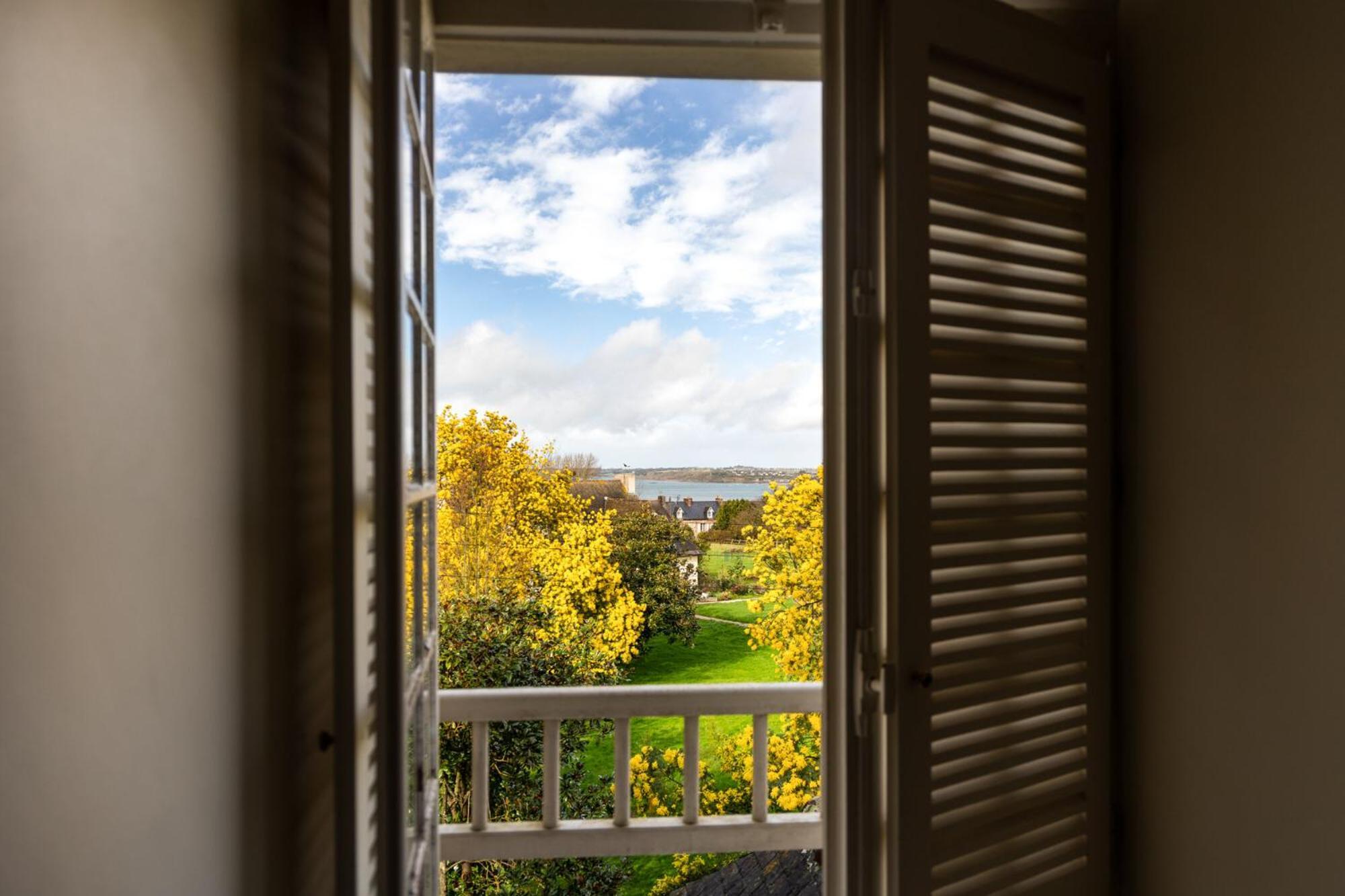 Manoir Des Bords De Rance Acomodação com café da manhã Plouër-sur-Rance Exterior foto